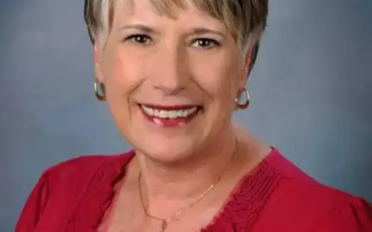 agent profile picture for Myra Oden on hunting properties website