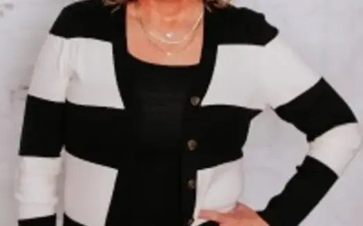 agent profile picture for Stacey Carnes- Stricker on hunting properties website