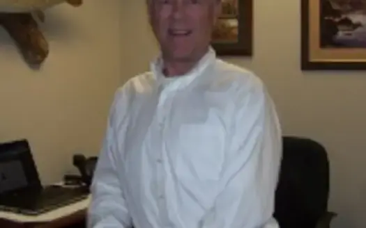 agent profile picture for Terry Dixon on hunting properties website