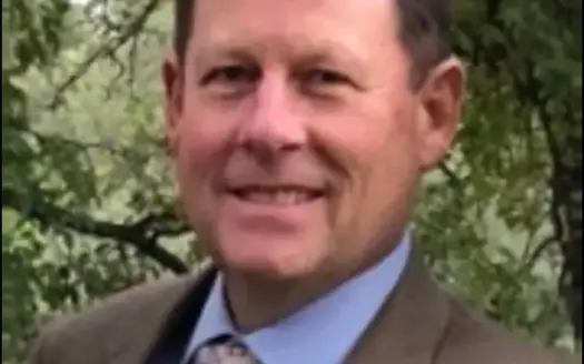 agent profile picture for Tim Sansom on hunting properties website
