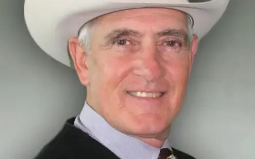 agent profile picture for Van Baize on hunting properties website