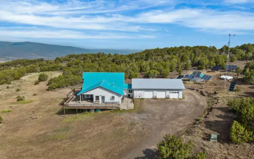 Secluded Contemporary Home, BLM Land on 3 Sides, Mountain Views