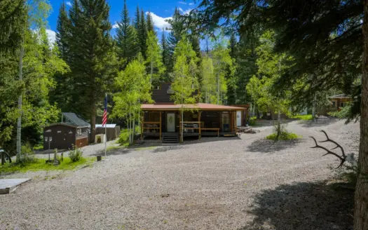 Colorado Mountain Hunting Retreat in Garfield County with Creek