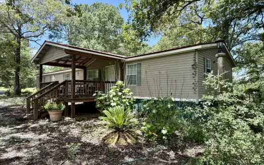 Home for sale in Geneva County on 5.50 ac with ponds Kinston, AL