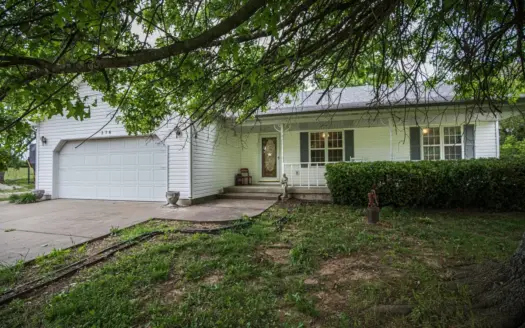 Home for Sale – Lamar, Missouri
