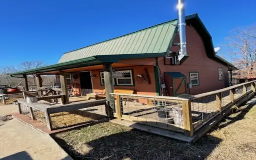 Live the Homestead Dream in the Ozarks