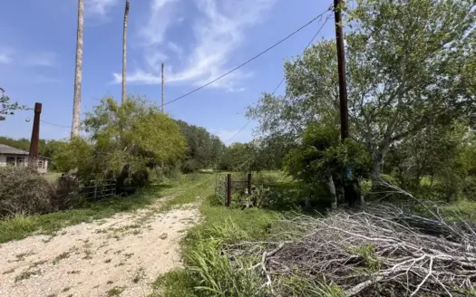 Ranch for sale just outside of AGUA DULCE