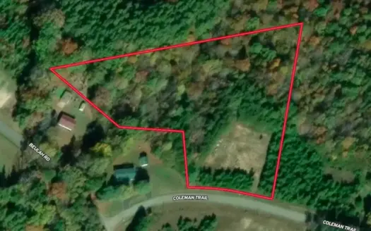 Restful Retreat: 4 Acres of Country Privacy & Potential