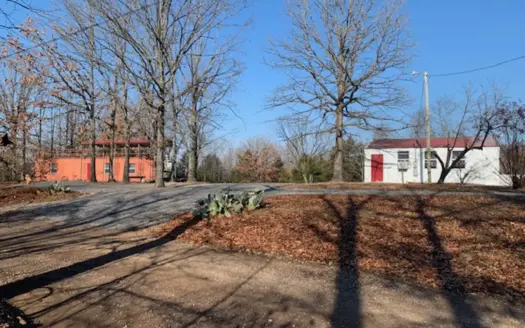 Unique Home With Shop 9 Ac Near Buffalo River