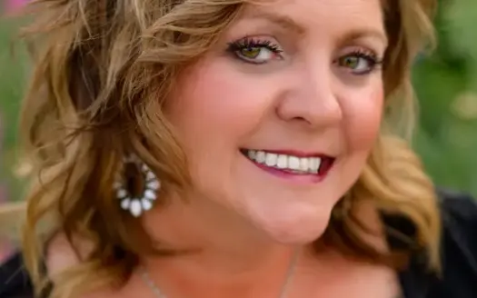 agent profile picture for Dani Miller on hunting properties website