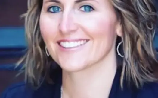 agent profile picture for Melissa Dix on hunting properties website