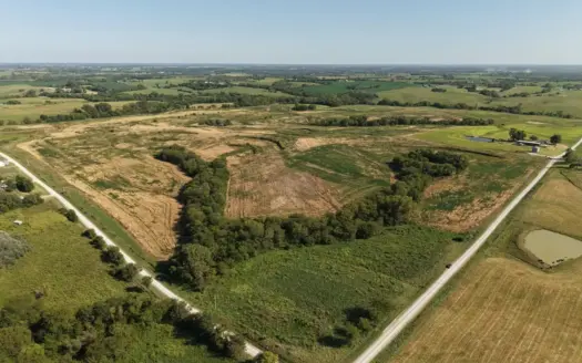 Farm Ground Northeast of Albany, Mo. 156 acres m/l