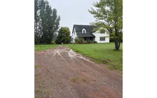 Country Home on 20 Acres For Sale in Kerrick, MN