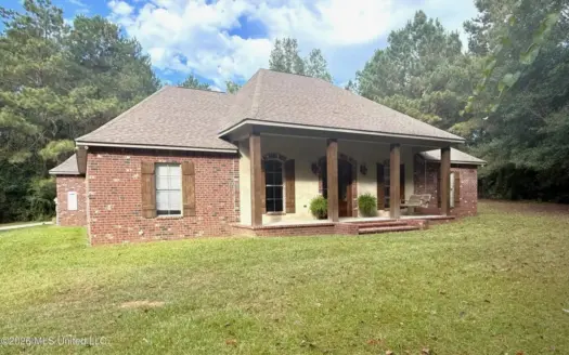 5BR Home for Sale on 3 Acres in North Pike School District