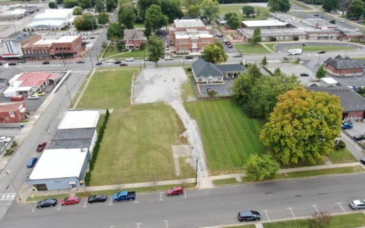 Commercial Lot for Sale in Downtown Franklin, Ky.