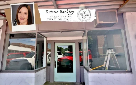 Commercial Building on Alton Mo Square