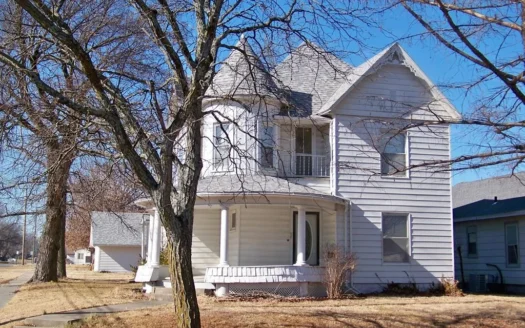 Home for Sale in Chanute, Ks