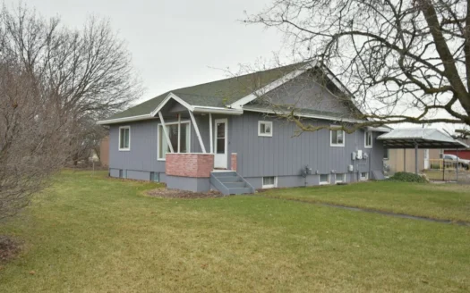 Country Home on 3.25 +/- Level Acres for Sale St. John, Wa