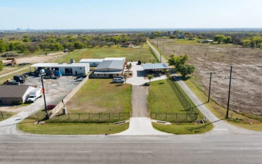 Turn Key Flex Space in San Antonio!