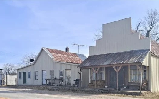 Cedar County Missouri Land and Home for Sale