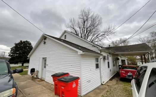 Wonderful 2 Unit, Tenant Occupied,  Investment Opportunity!