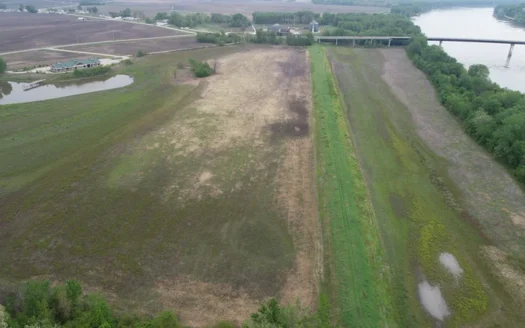 Missouri Bottom Tillable Farm in Boonville