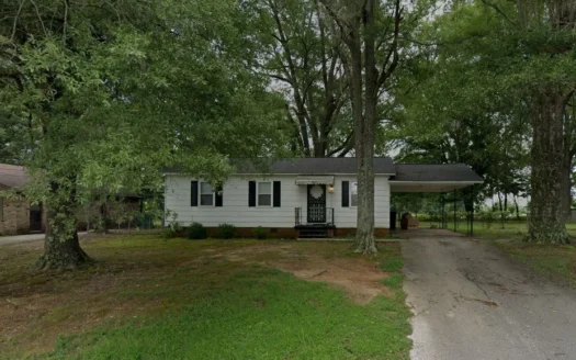 3 Br / 1 Ba – Investment Property – Single Family Home