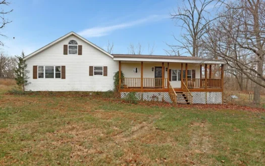 Home for Sale with Shop and 20 Acres in Missouri Ozarks
