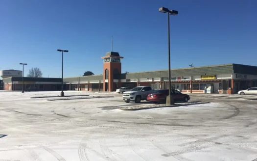 Topeka, Ks Retail Center with Income