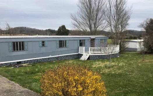 2 Br, 1 Ba Mobile Home in Church Hill Tn for Sale