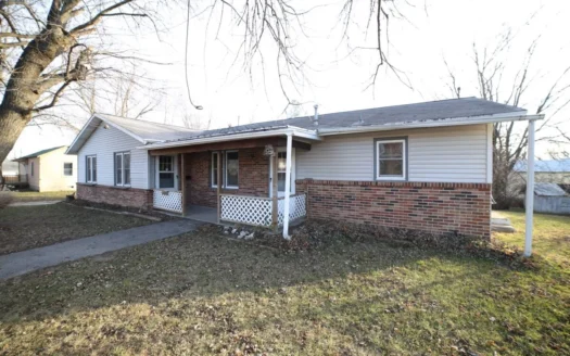 3 Bedroom Home Paris, Mo Monroe County Near Mark Twain Lake