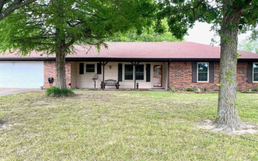 Home in Town for Sale Paris Texas Lamar County