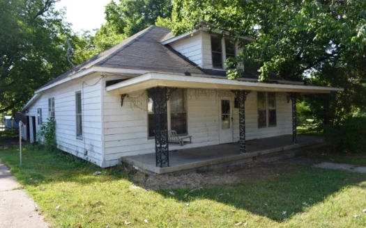 Fixer Upper for Sale – Fix & Flip Home in Milan, Tennessee