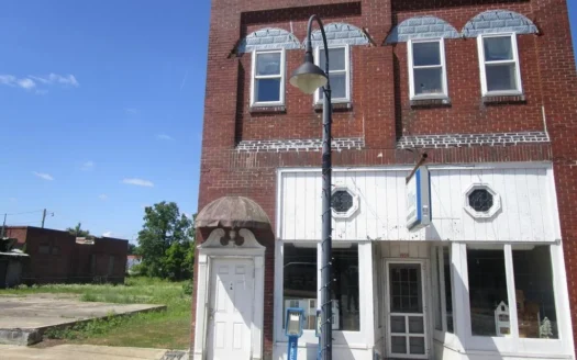 Income Producing Building in Southern Va