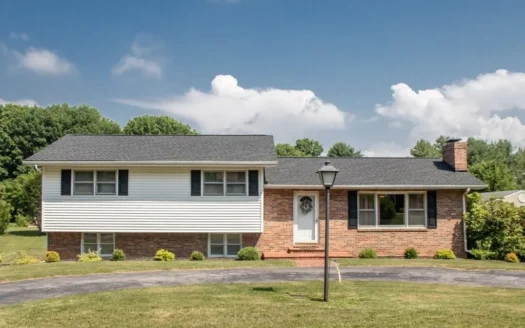 Home for Sale in Abingdon Va