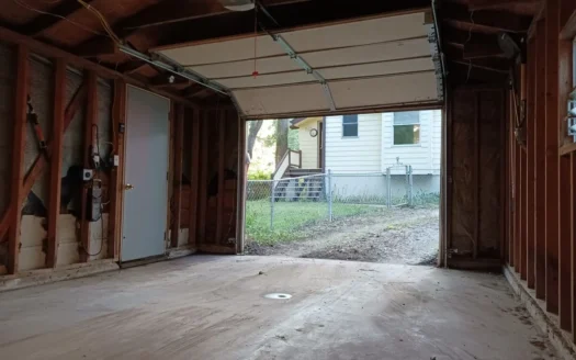 Cottage Bungalow Near Downtown Columbia, Missouri