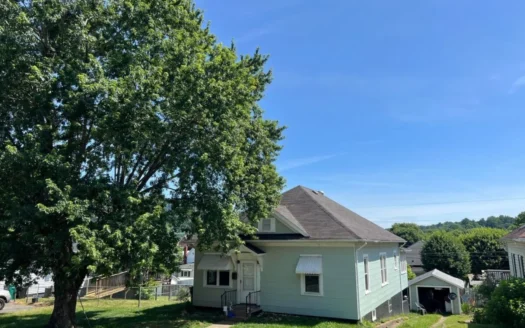 3 Br, 1 Ba Cottage in Erwin, Tn for Sale