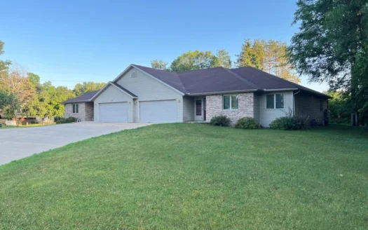 Portage Wisconsin Condo/duplex for Sale