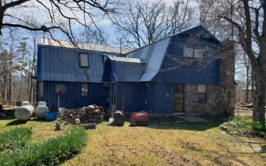 Rustic Mountain Cabin on 28 Acres National Forest Area