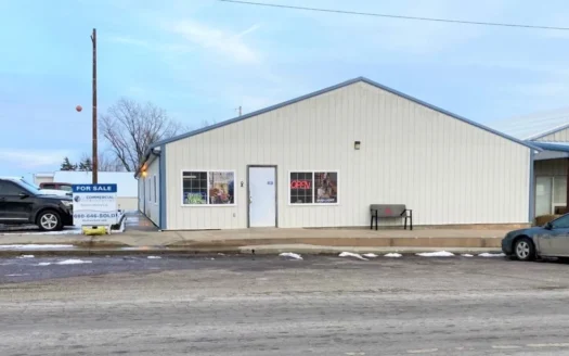 Turnkey Restaurant and Bar for Sale in Carroll County, Mo