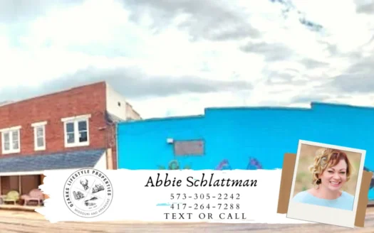 Commercial Building for Sale