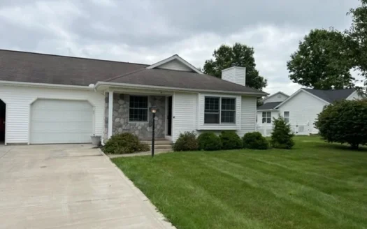 Ranch Home for Sale in Fredericktown, Oh