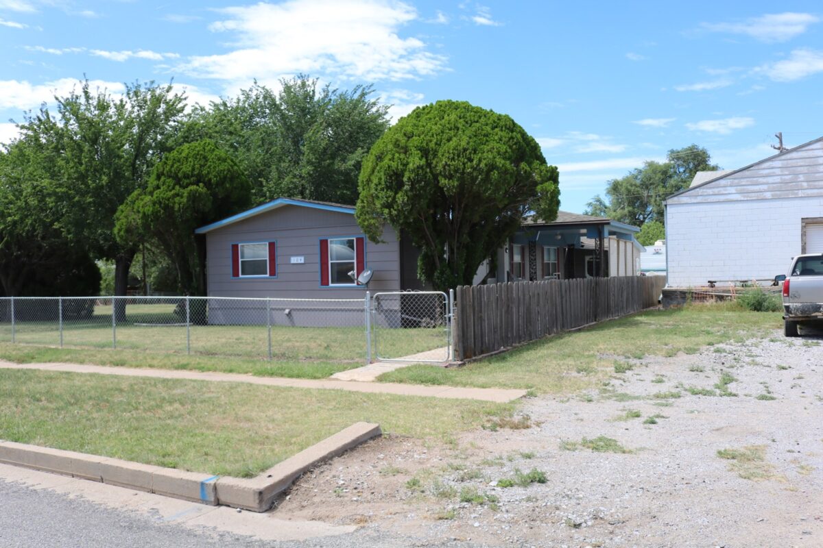 Home in Town For Sale Coldwater, Kansas