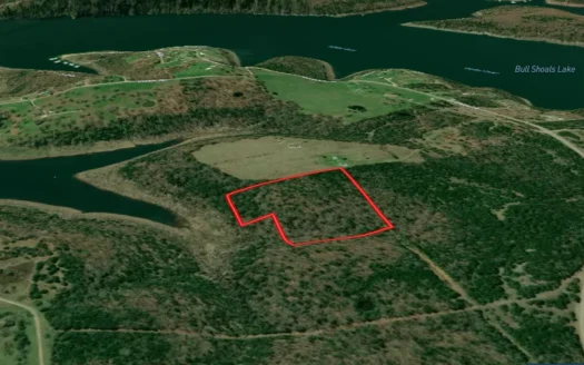 Land on Bull Shoals Lake for Hobby Farm or Dream Home