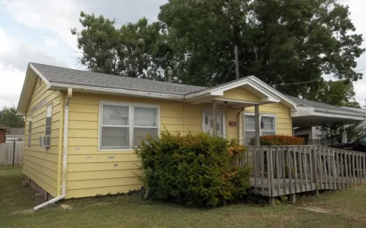 Home for Sale in Chanute, Ks