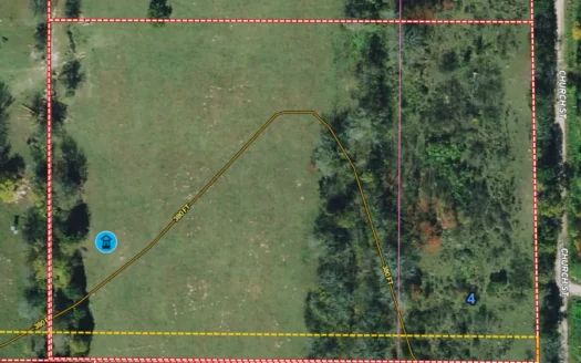 5 Acre Lot for Sale in Bogata, Texas