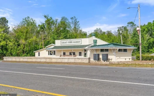Farm Market in Rappahannock, Va