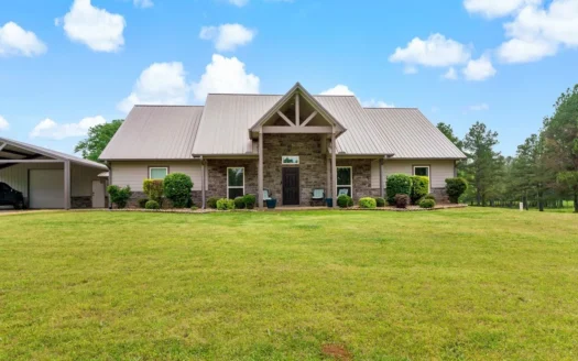 Executive Country Home on Acreage for Sale Ne Tx