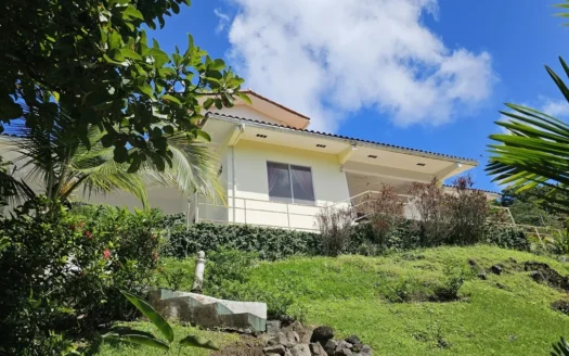 Beautiful 3 bedroom house in Altos Del Maria