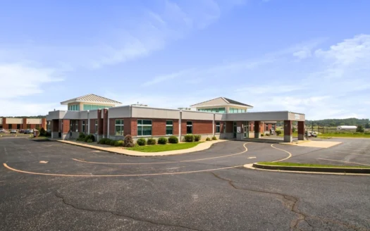 Income Producing Commercial Building In West Plains Mo